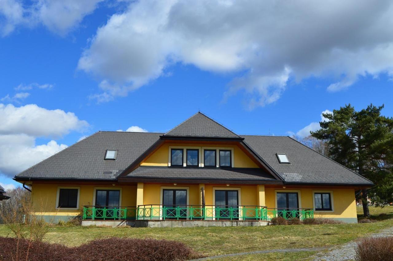 Camping v Ráji - Palda Rovensko pod Troskami Exterior foto